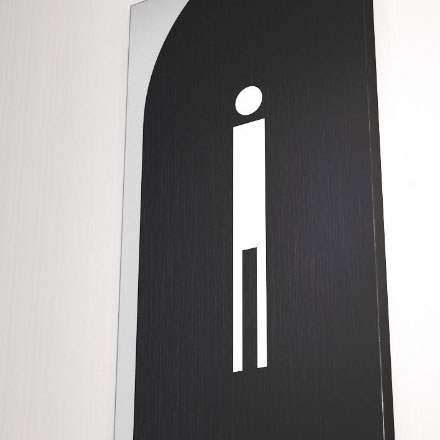 为星际外交基金设计“人类使者”